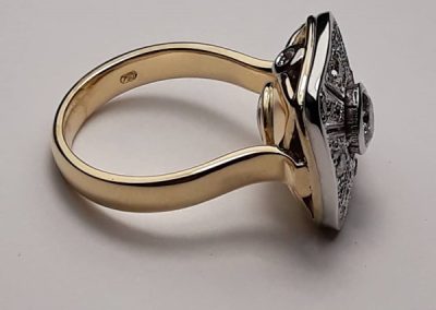 18ct Diamond Dress Ring
